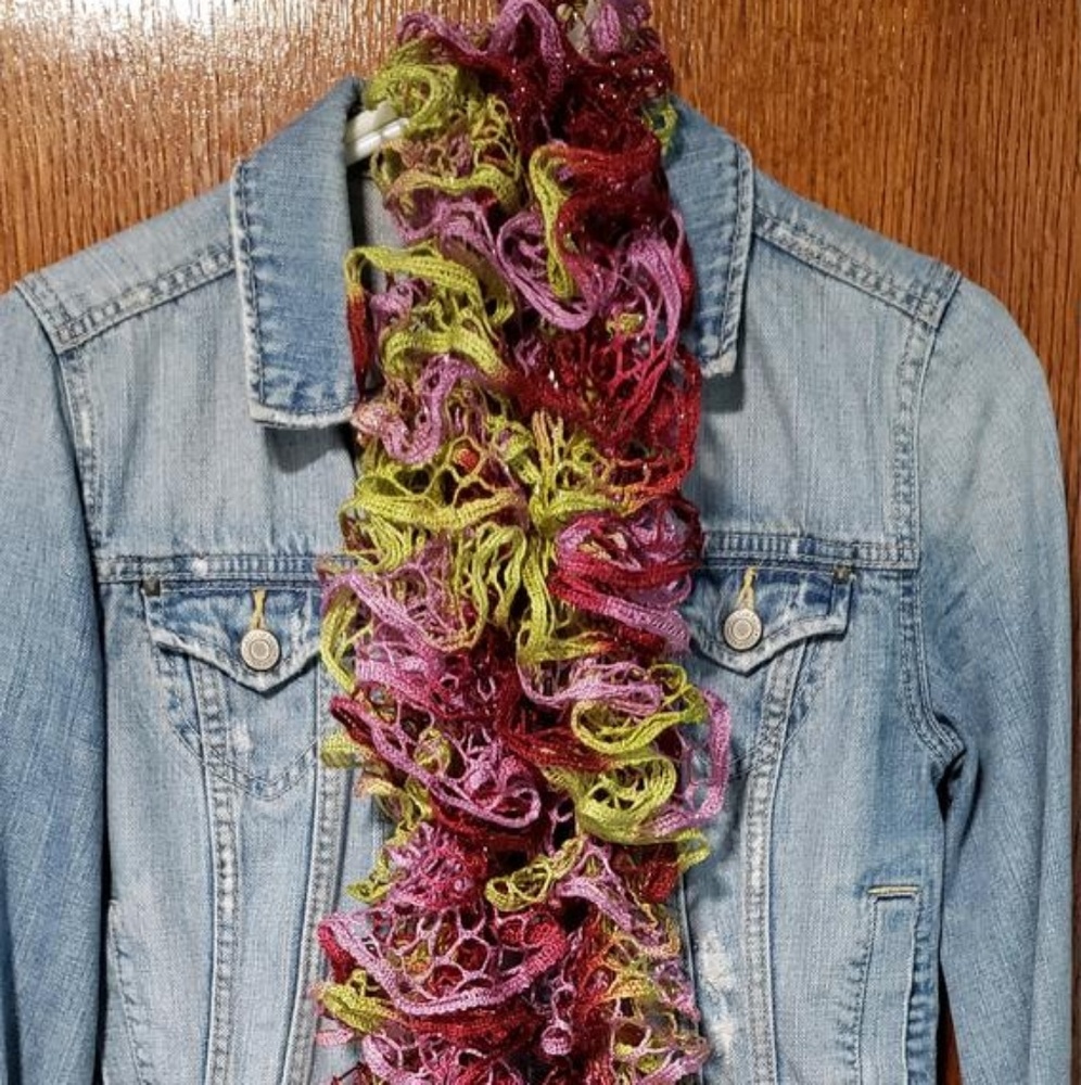 Knitted Ruffle Scarf
